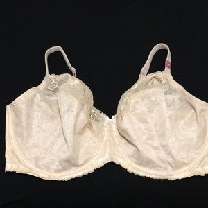 Cacique Unlined Full Coverage Lace Bra NWT